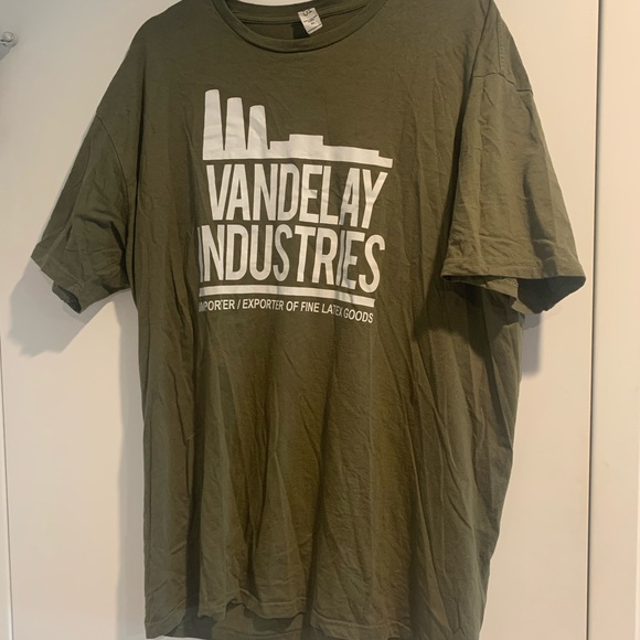 Board Shorts LOT Banks Size 32 Leopard Brown Vandelay T Shirt Resort Swim Beach - Picture 9 of 11